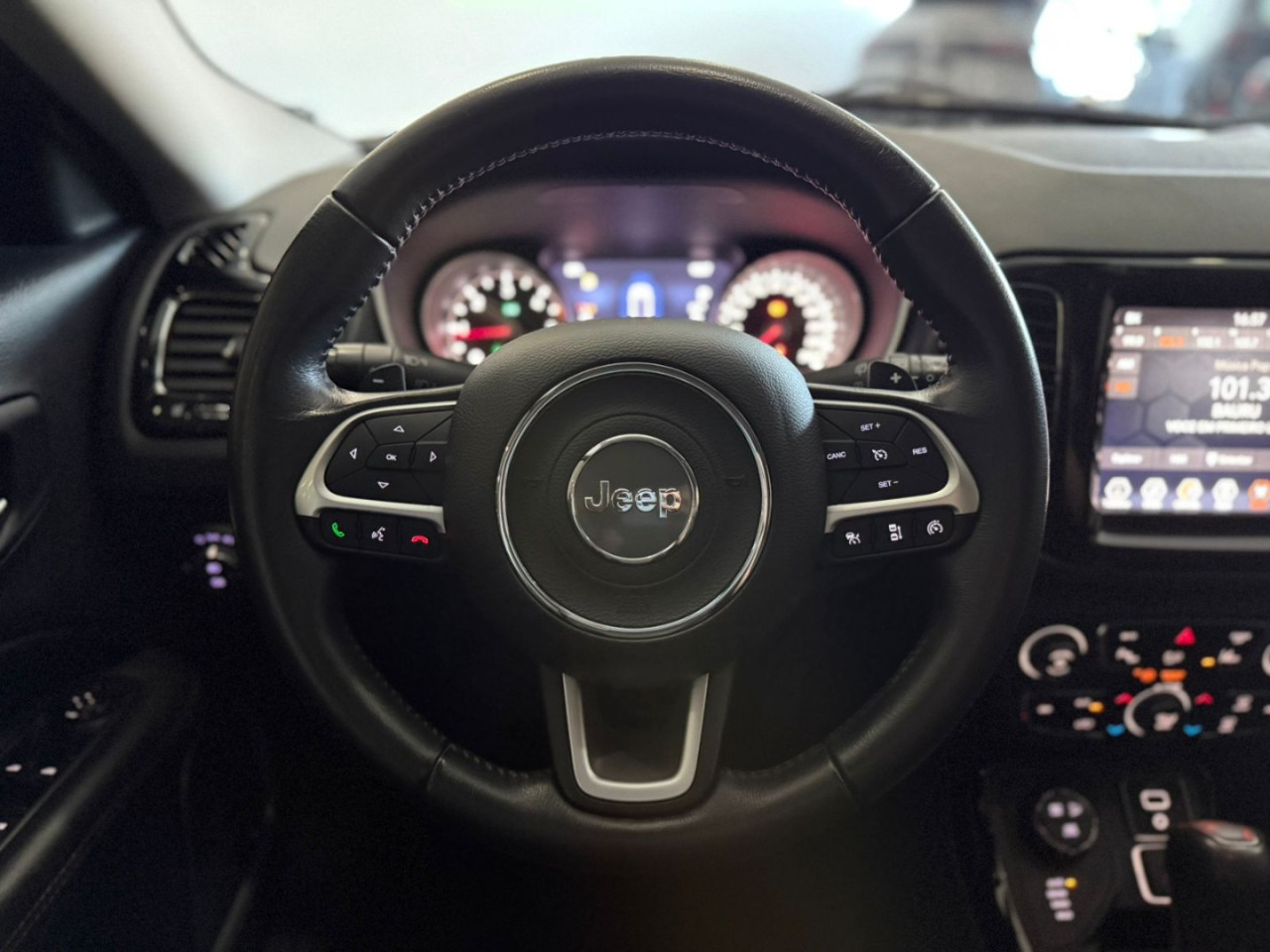 Compass 2.0 16V 4P 350 LIMITED 4X4 TURBO DIESEL AUTOMÁTICO