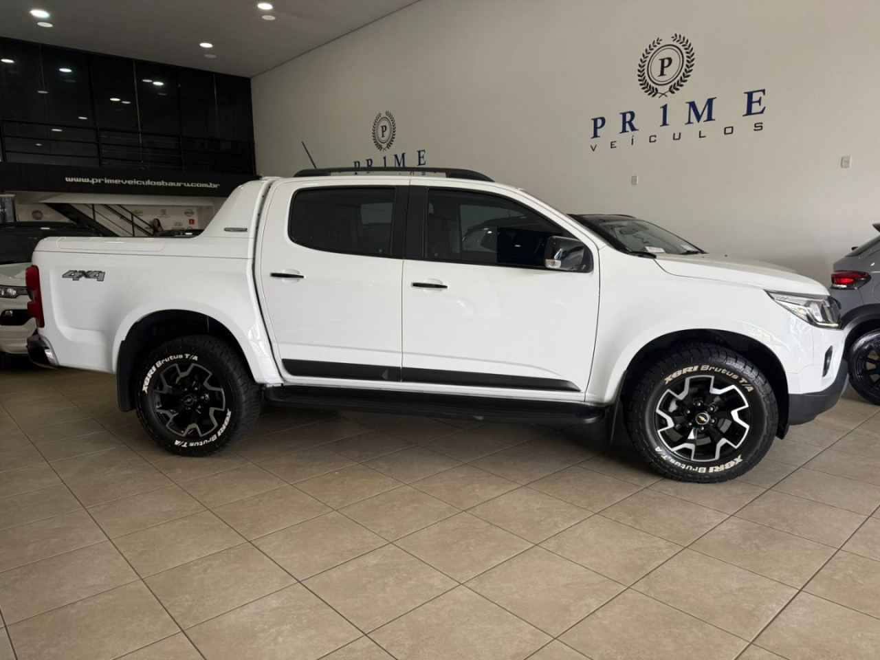 S10 2.8 12V HIGH COUNTRY CABINE DUPLA 4X4 TURBO DIESEL AUTOMÁTICO