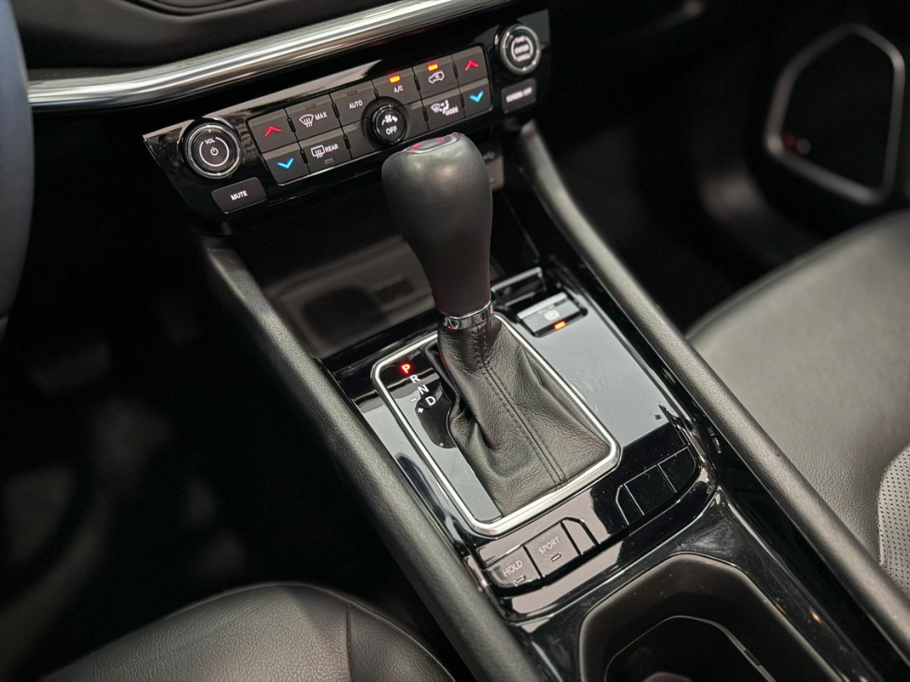 Compass 1.3 16V 4P FLEX S T270 TURBO AUTOMÁTICO