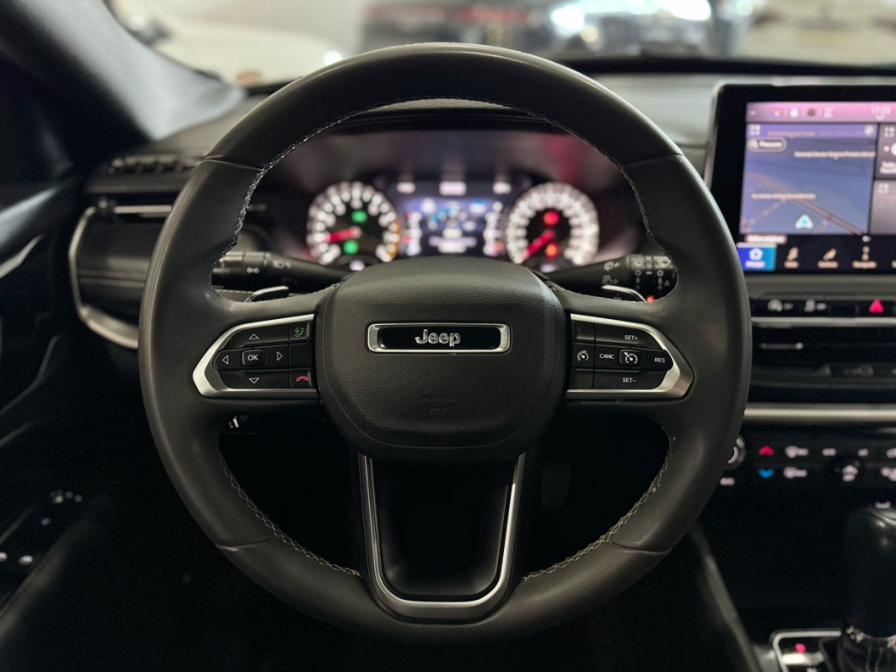 Compass 1.3 16V 4P FLEX LONGITUDE 80 ANOS T270 TURBO AUTOMÁTICO