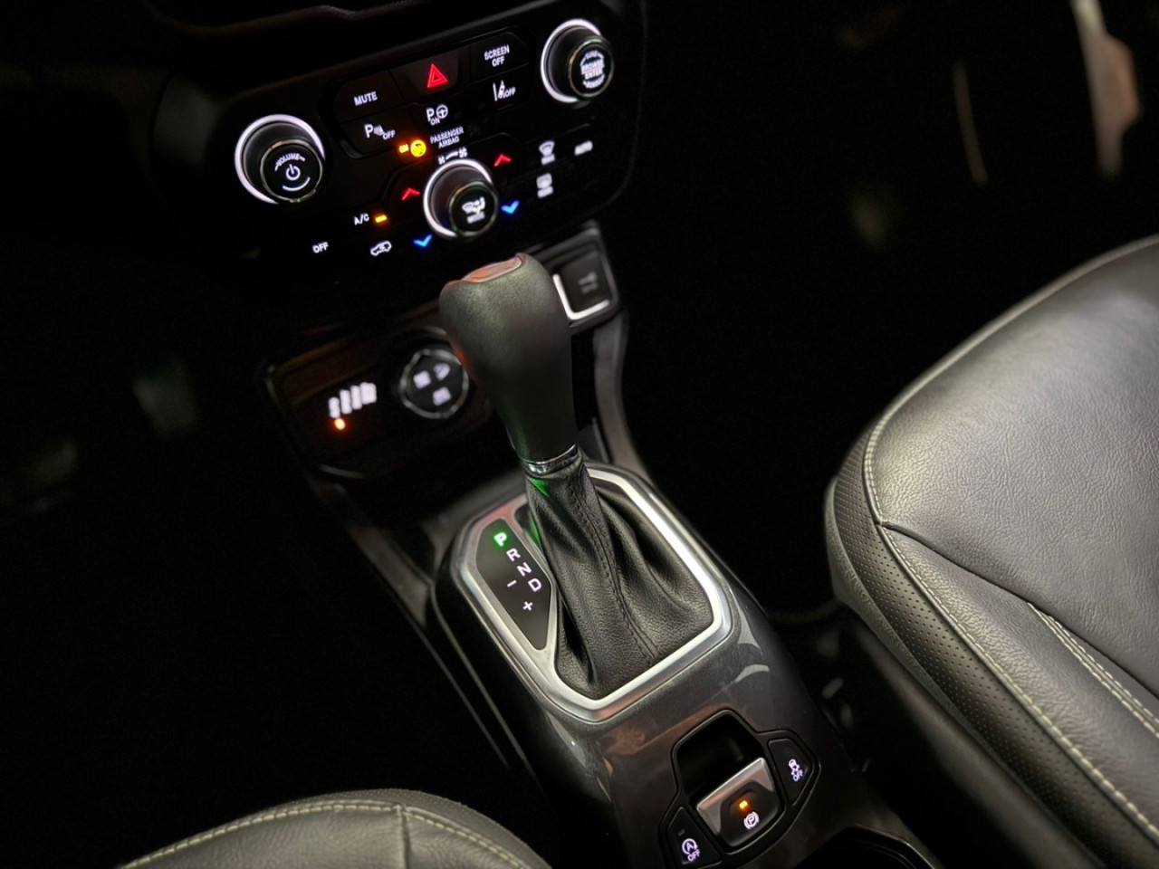 Renegade 1.3 16V 4P FLEX T270 S 4X4 TURBO AUTOMÁTICO