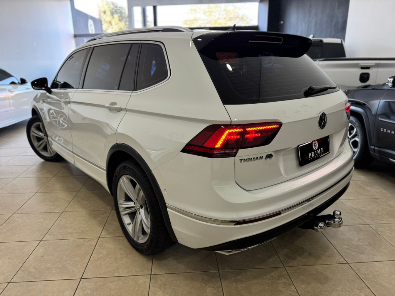 Tiguan 2.0 16V 4P FSI R-LINE TURBO AUTOMÁTICO