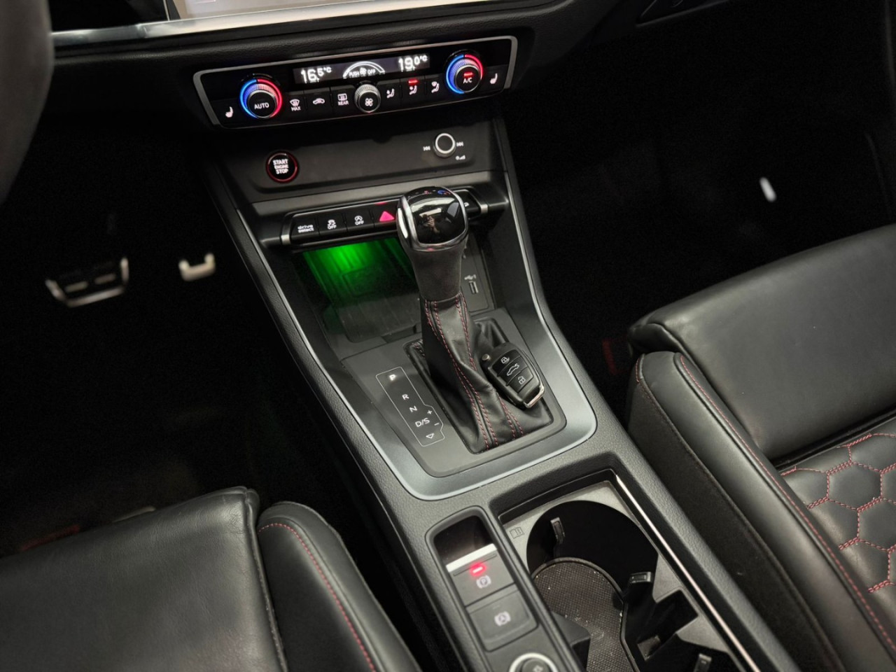 RS Q3 2.5 20V 4P QUATTRO S-TRONIC AUTOMÁTICO