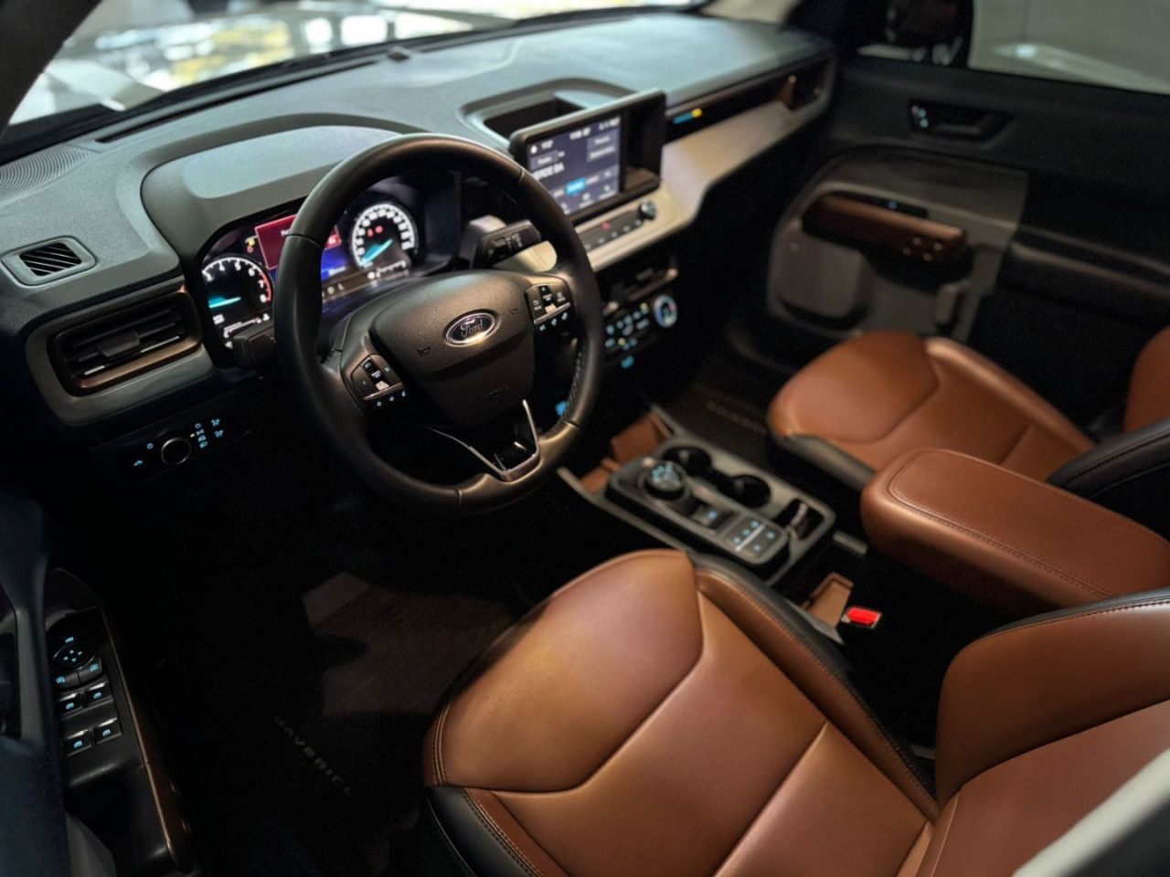 Maverick Pick-up 2.0 CABINE DUPLA ECOBOOST LARIAT FX4 AUTOMÁTICO