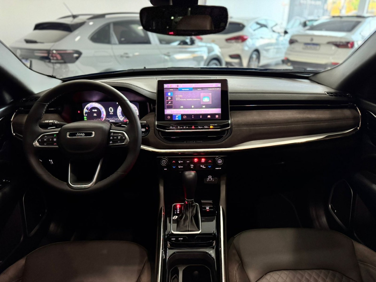 Commander 1.3 16V 4P FLEX T270 OVERLAND TURBO AUTOMÁTICO