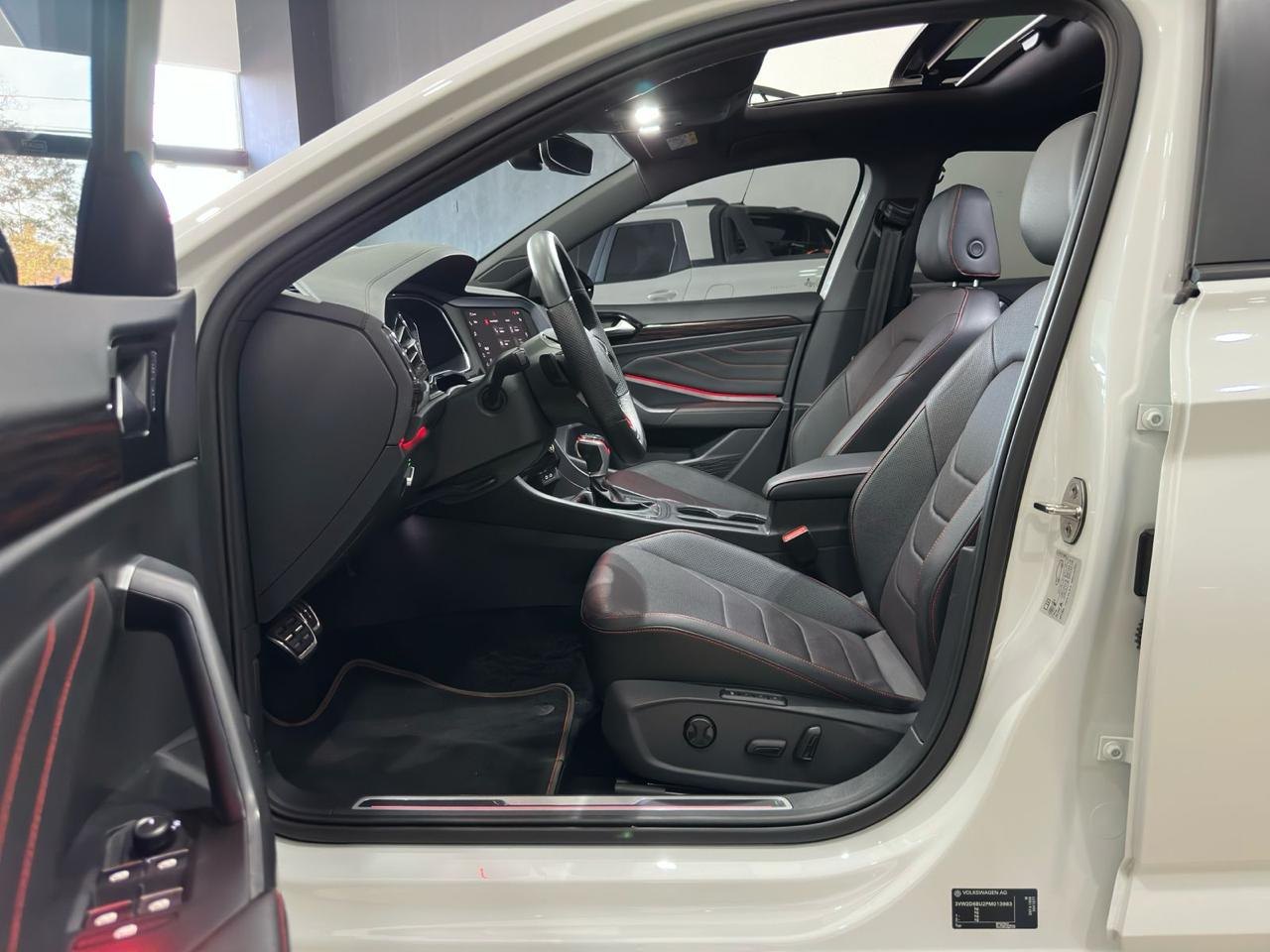 Jetta 2.0 4P 350 TSI GLI AUTOMÁTICO DSG