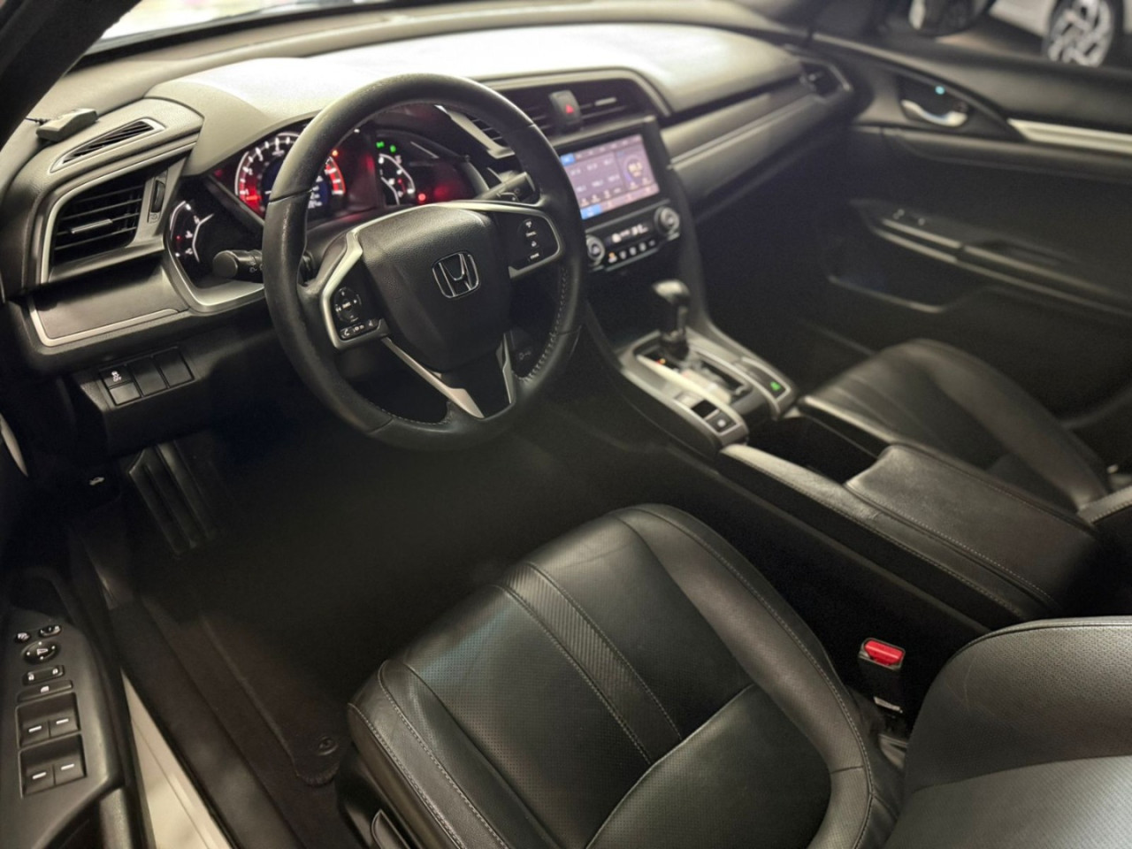 Civic 2.0 16V 4P EX FLEX  AUTOMÁTICO CVT