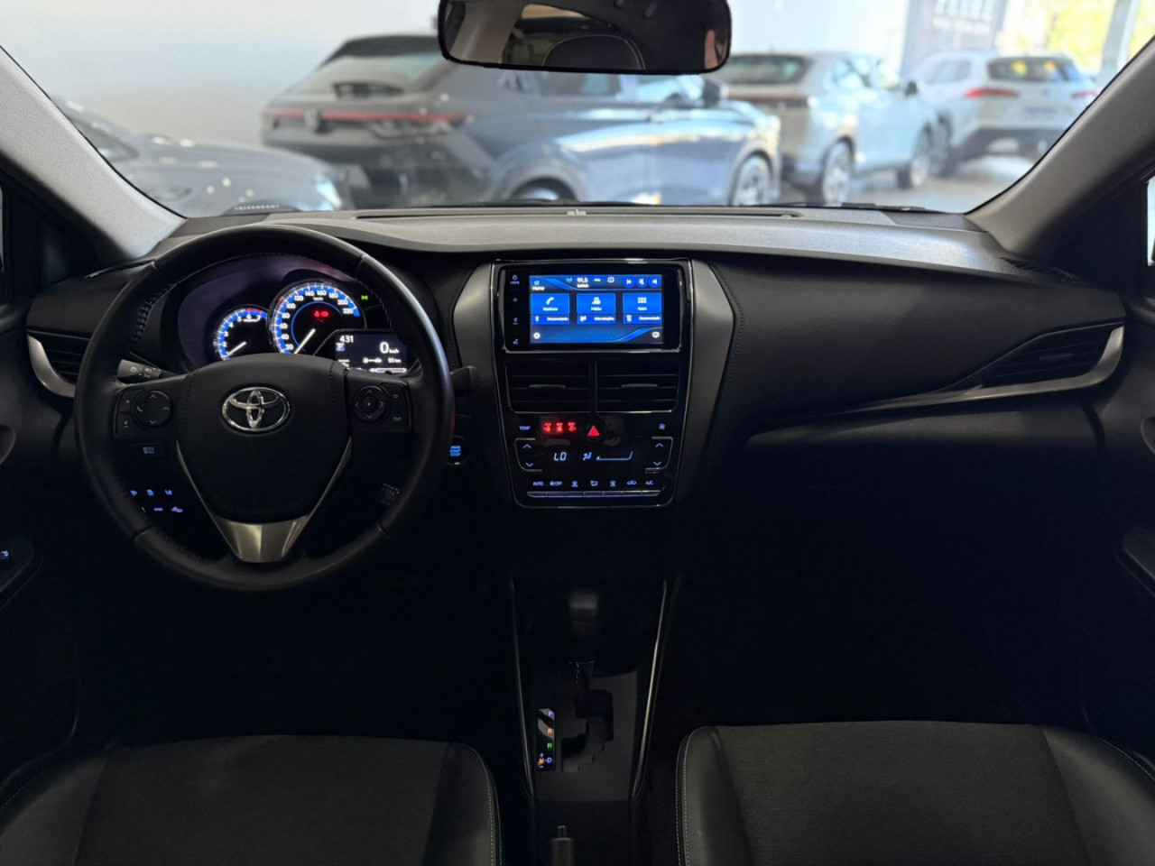 Yaris Sedan 1.5 16V 4P FLEX XS MULTIDRIVE AUTOMÁTICO CVT