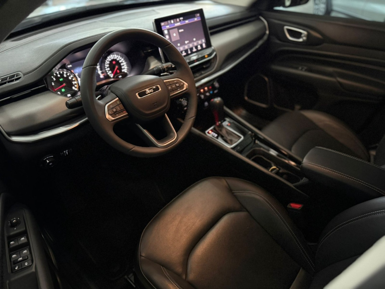 Compass 1.3 16V 4P FLEX LONGITUDE T270 TURBO AUTOMÁTICO