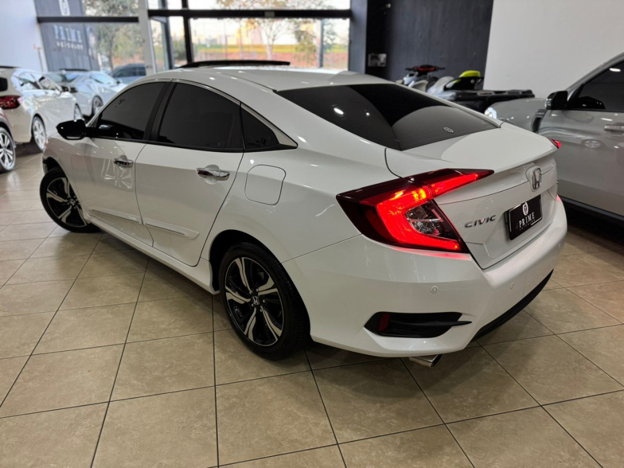 Civic 1.5 16V 4P TOURING TURBO AUTOMÁTICO CVT