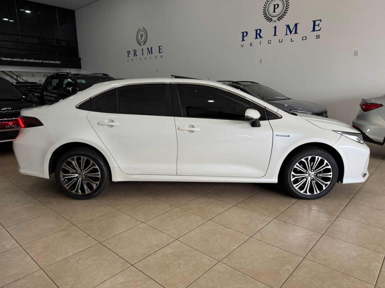 Corolla 1.8 16V 4P FLEX HÍBRIDO ALTIS A PREMIUM AUTOMÁTICO CVT