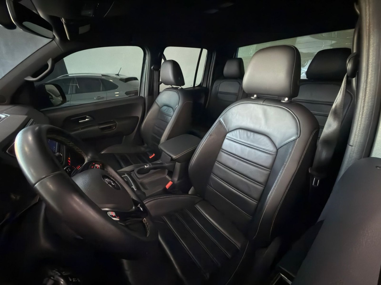 Amarok 3.0 V6 CABINE DUPLA HIGHLINE EXTREME 4X4 TURBO INTERCOOLER AUTOMÁTICO