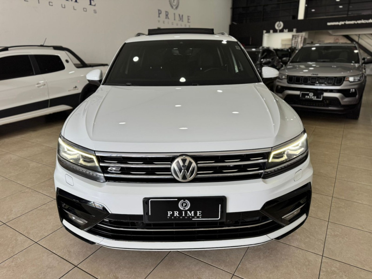 Tiguan 2.0 16V 4P TSI 300 TURBO R-LINE AUTOMÁTICO