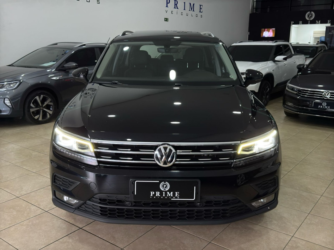 Tiguan 1.4 250 TSI TOTAL FLEX ALLSPACE COMFORTLINE TURBO AUTOMÁTICO TIPTRONIC