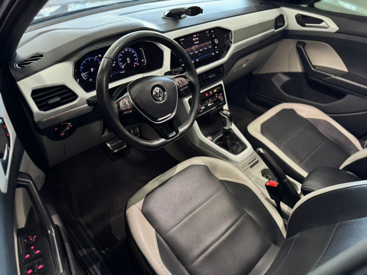 T-Cross 1.4 4P 250 TSI FLEX HIGHLINE AUTOMÁTICO