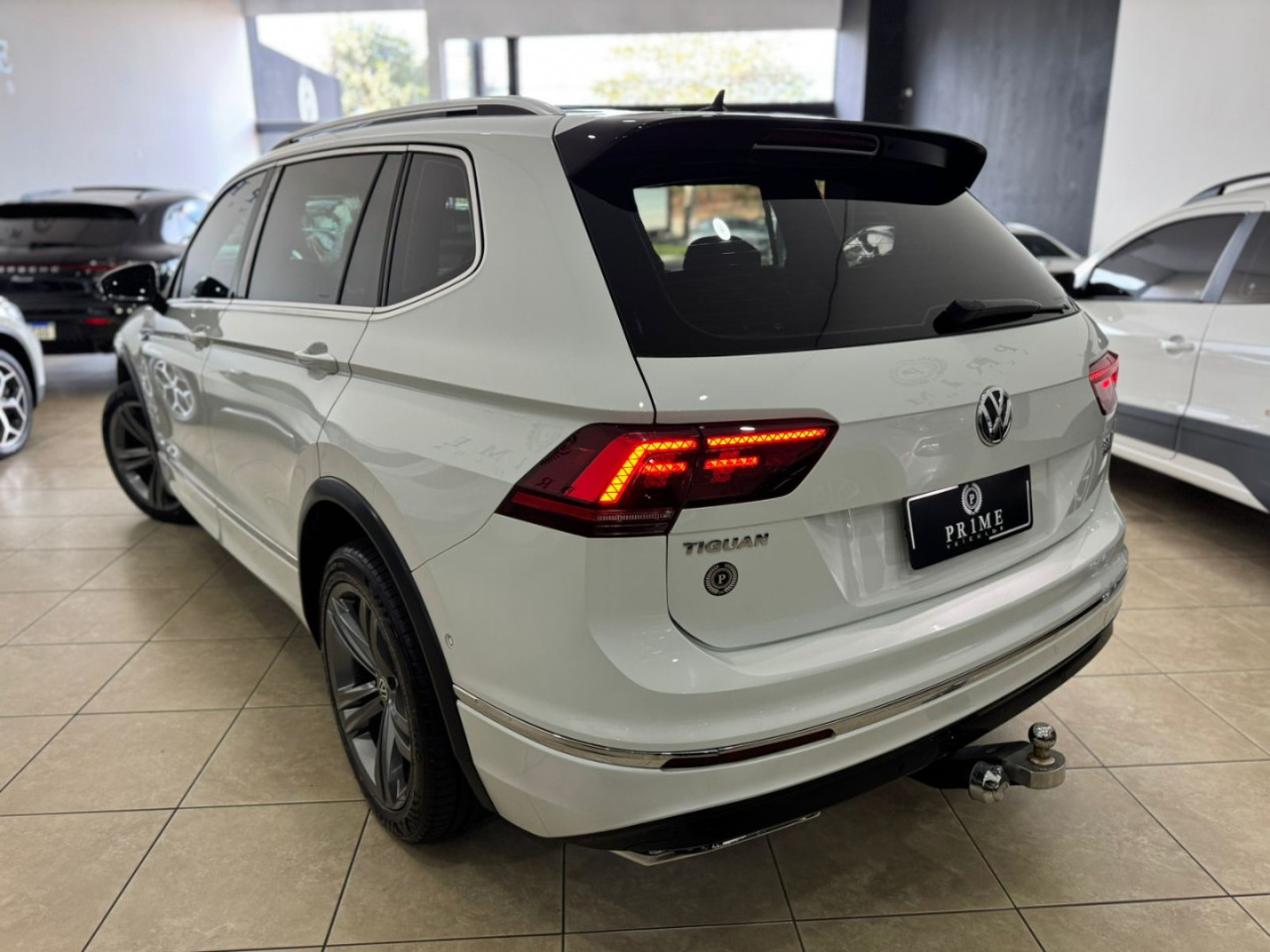 Tiguan 2.0 16V 4P TSI 300 TURBO R-LINE AUTOMÁTICO
