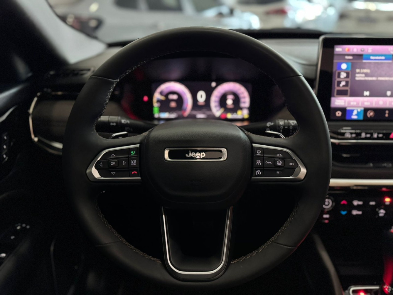 Commander 1.3 16V 4P FLEX T270 OVERLAND TURBO AUTOMÁTICO