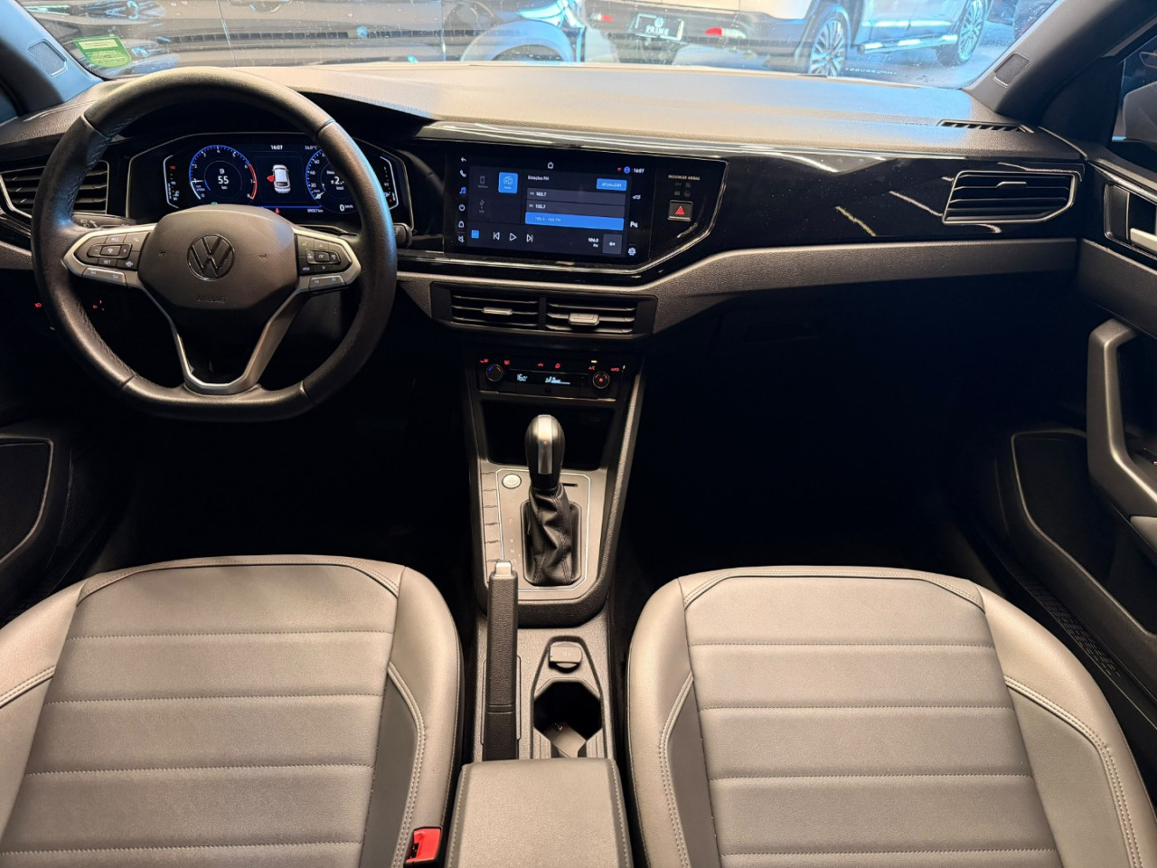 Nivus 1.0 4P FLEX 200 TSI HIGHLINE TURBO AUTOMÁTICO