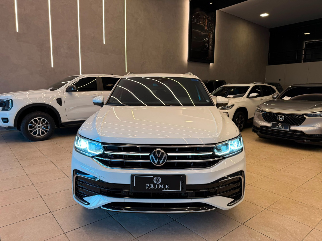 Tiguan 2.0 16V 4P TSI 300 TURBO R-LINE AUTOMÁTICO