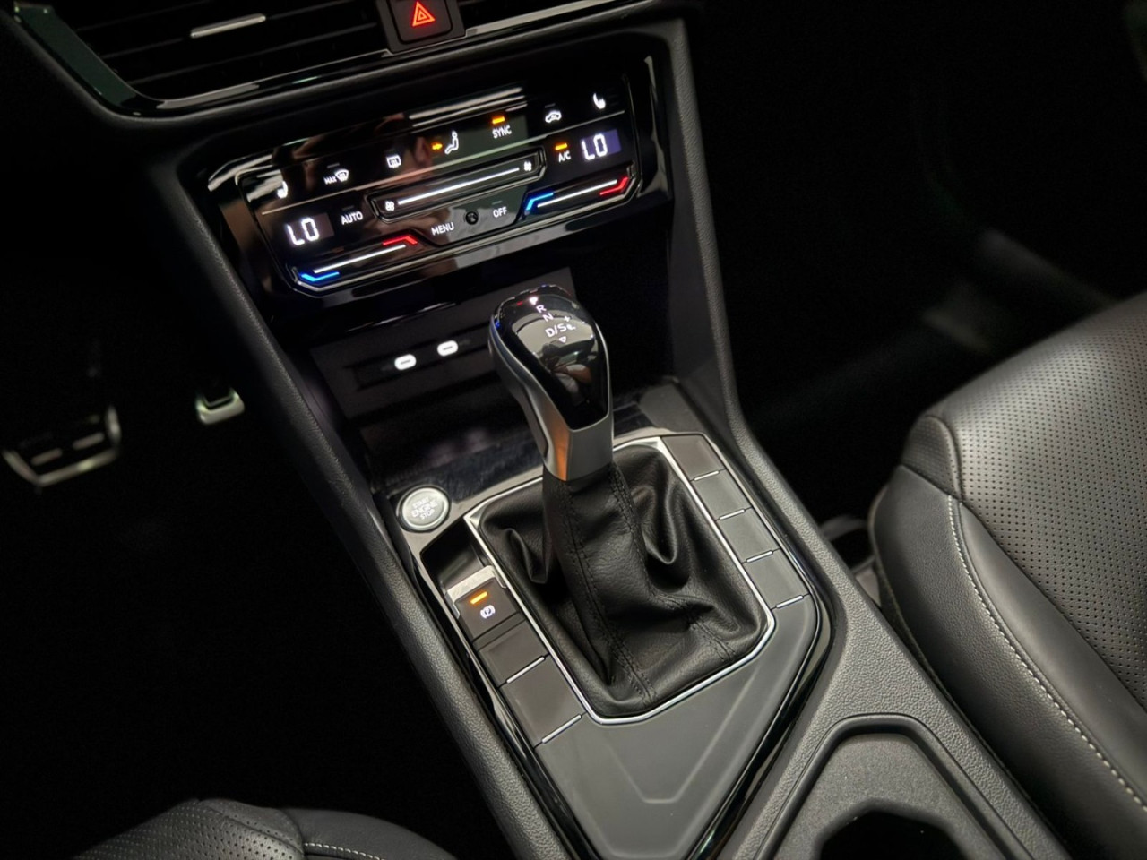 Taos 1.4 16V 4P FLEX 250 TSI HIGHLINE AUTOMÁTICO