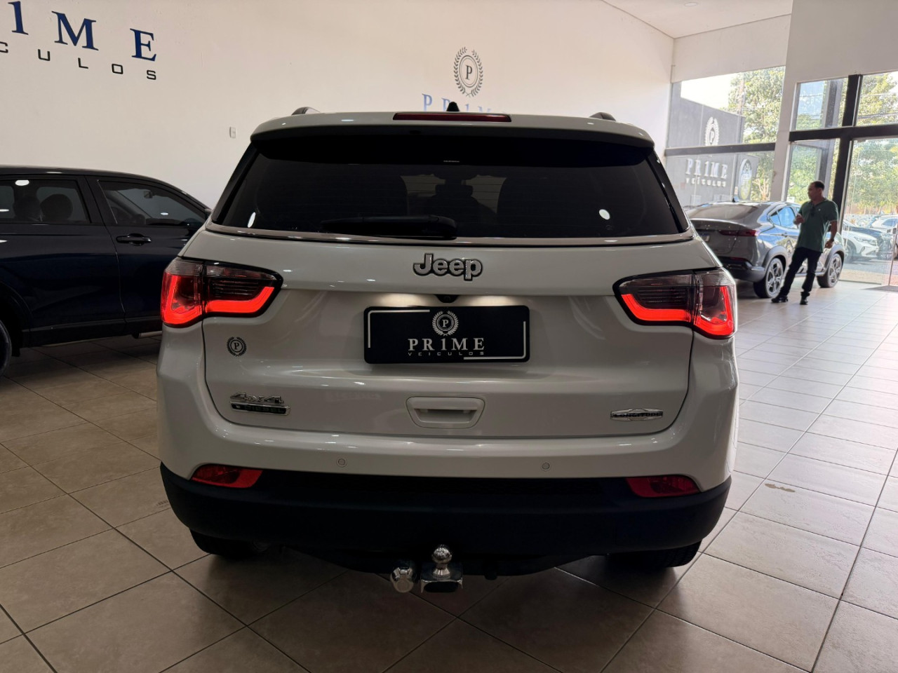 Compass 2.0 16V 4P LONGITUDE TURBO DIESEL 4X4 AUTOMÁTICO