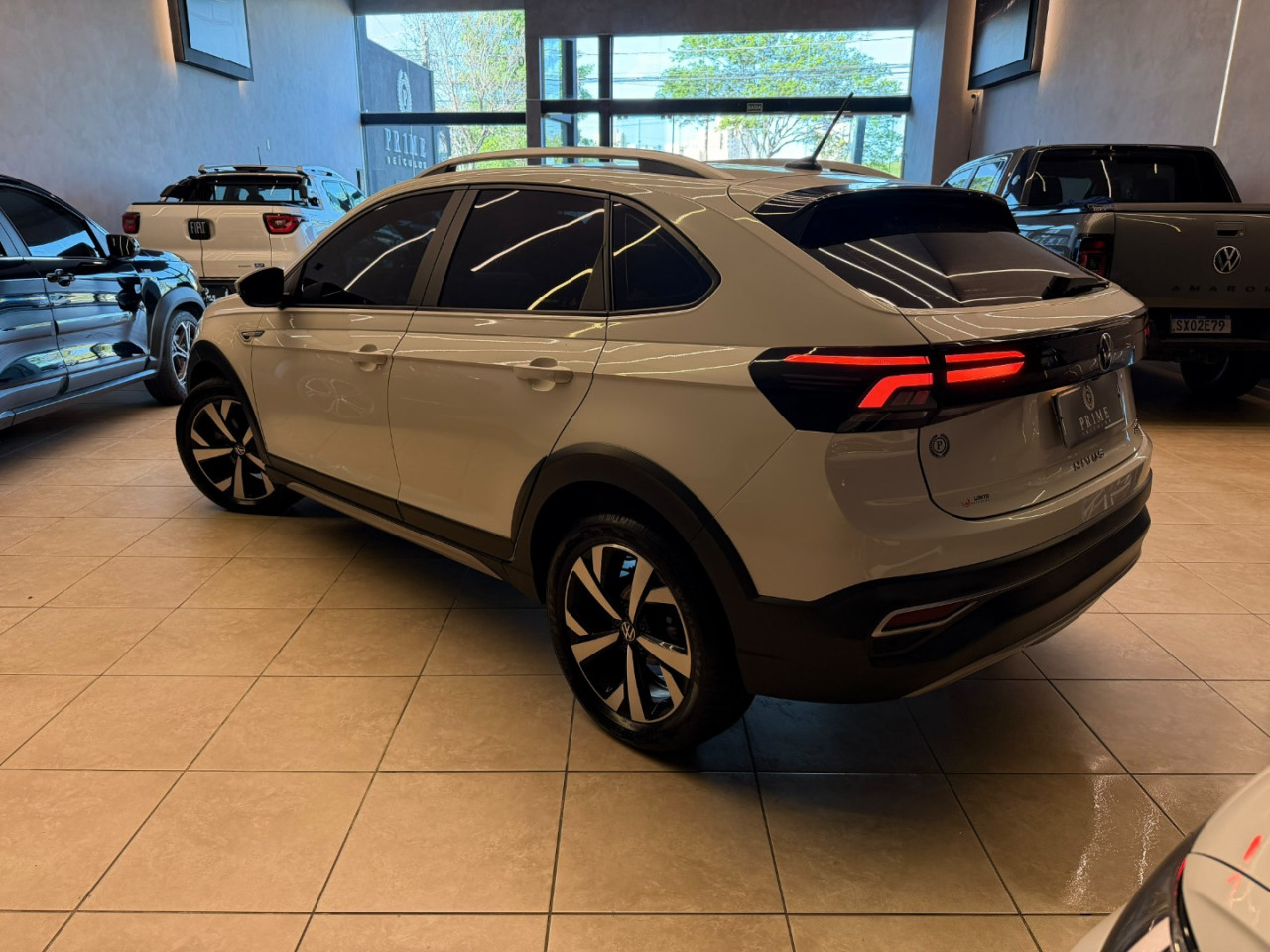 Nivus 1.0 4P FLEX 200 TSI HIGHLINE TURBO AUTOMÁTICO