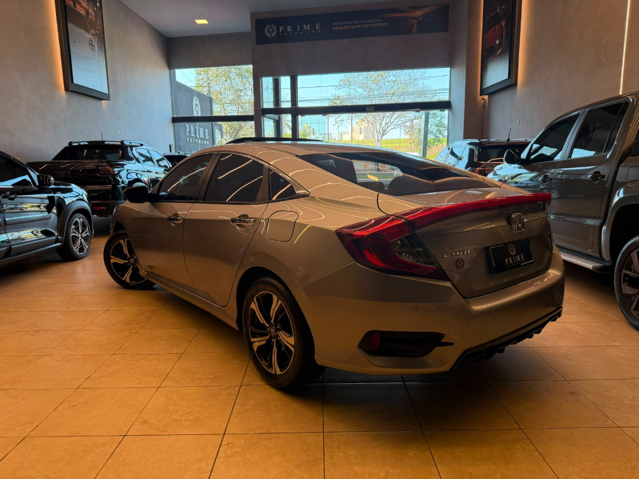 Civic 1.5 16V 4P TOURING TURBO AUTOMÁTICO CVT