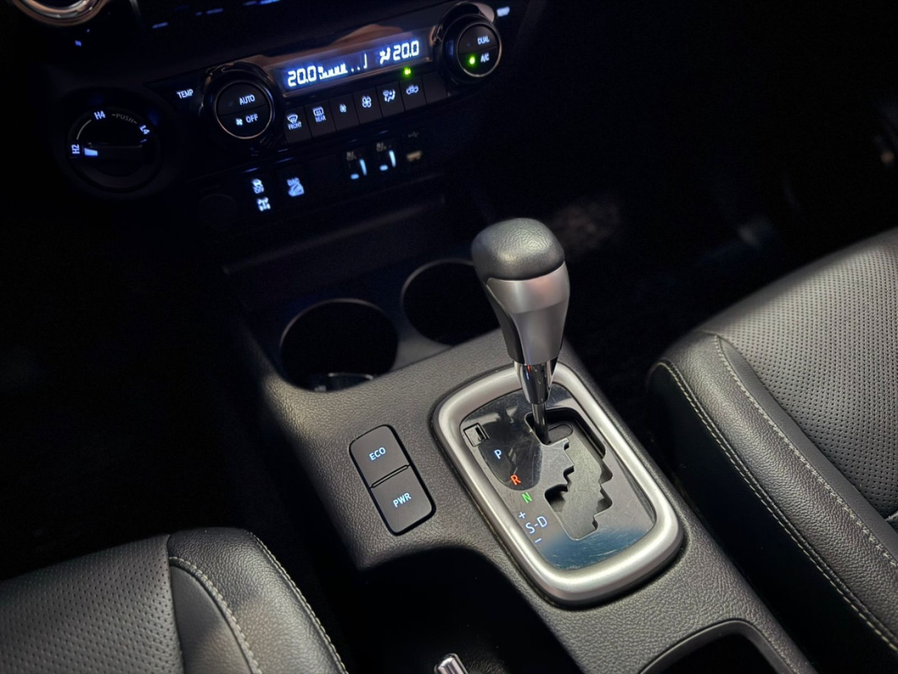 Hilux Caminhonete 2.8 16V SRX LIMITED 4X4 TURBO DIESEL CABINE DUPLA AUTOMÁTICO