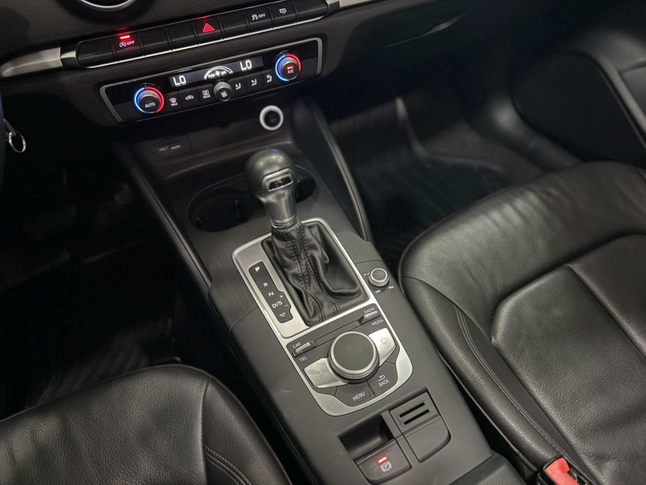 A3 Sedan 1.4 16V 4P FLEX TFSI PRESTIGE PLUS AUTOMÁTICO