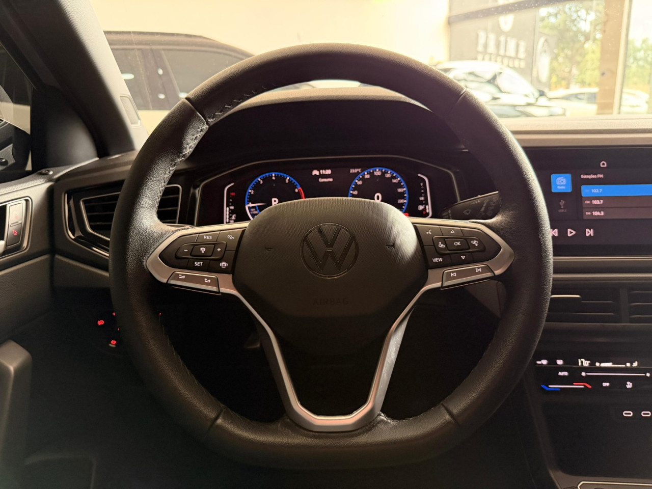 Nivus 1.0 4P FLEX 200 TSI HIGHLINE TURBO AUTOMÁTICO