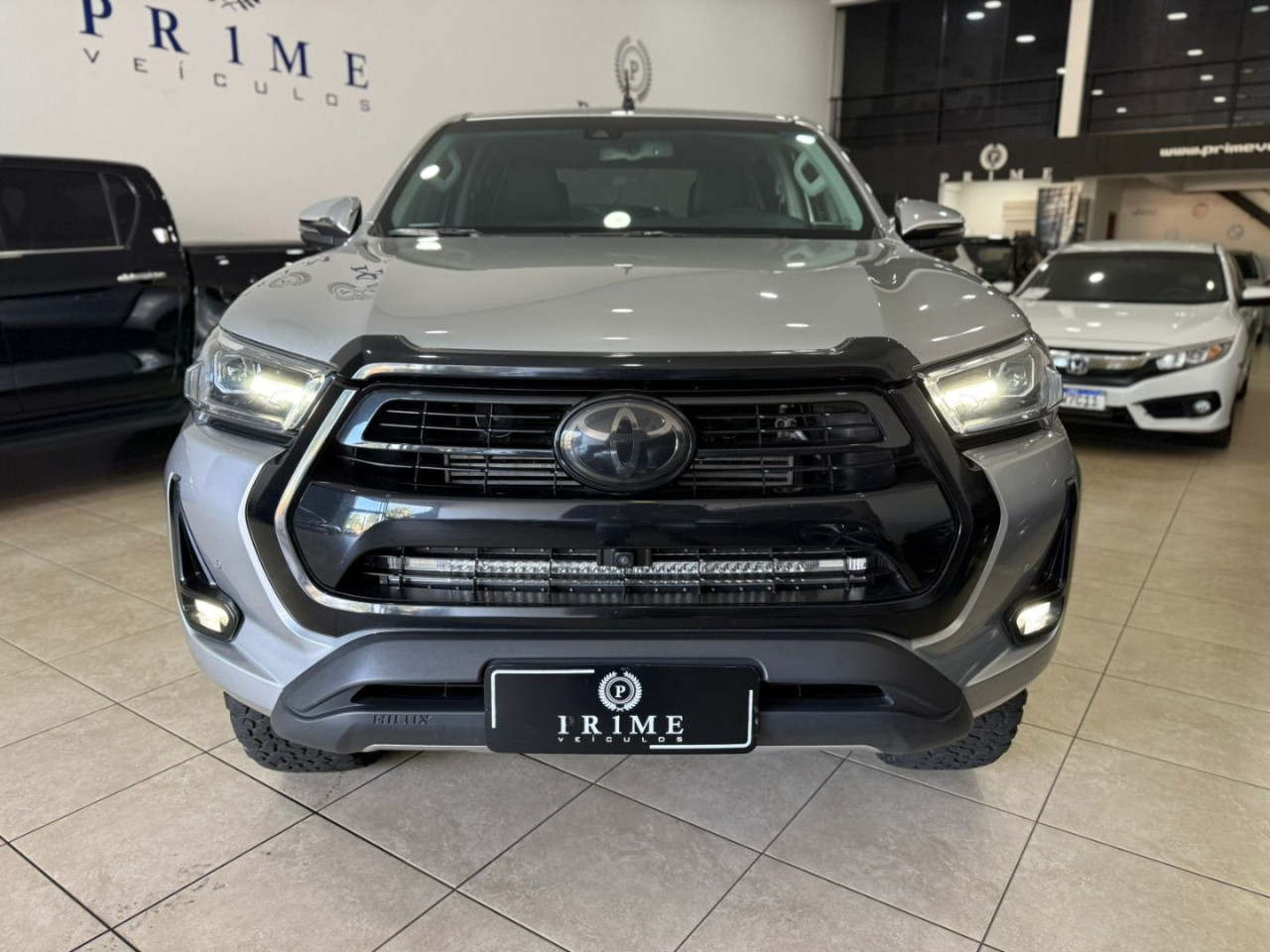 Hilux Caminhonete 2.8 16V SRX LIMITED 4X4 TURBO DIESEL CABINE DUPLA AUTOMÁTICO