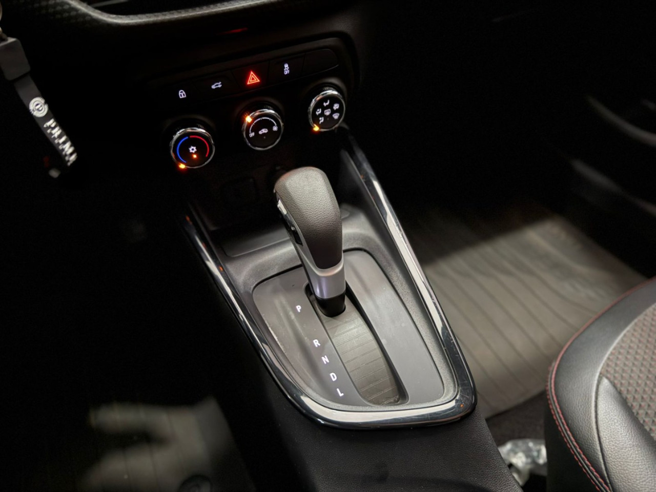 Onix Hatch 1.0 12V 4P FLEX RS TURBO AUTOMÁTICO