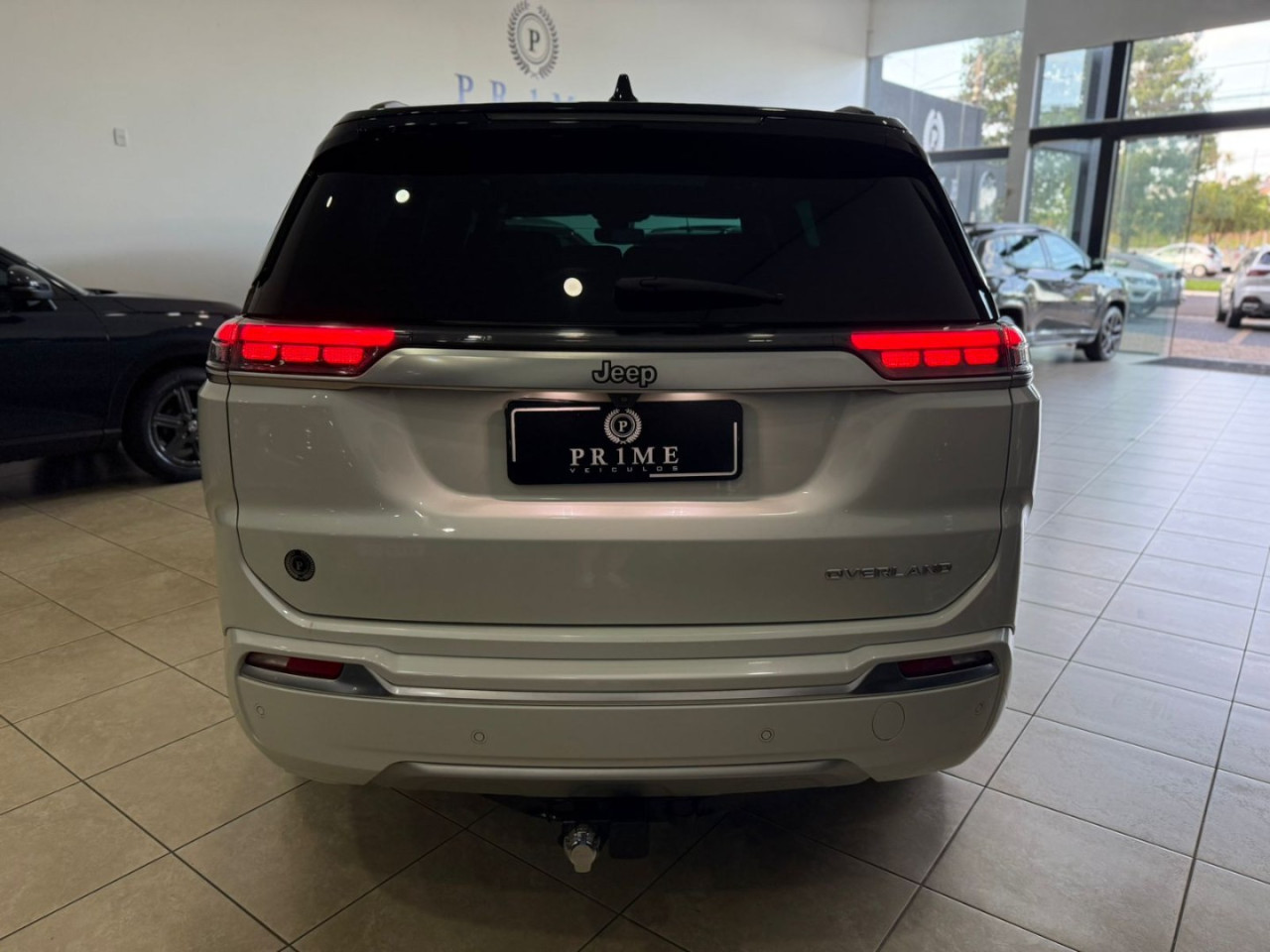 Commander 1.3 16V 4P FLEX T270 OVERLAND TURBO AUTOMÁTICO AT6