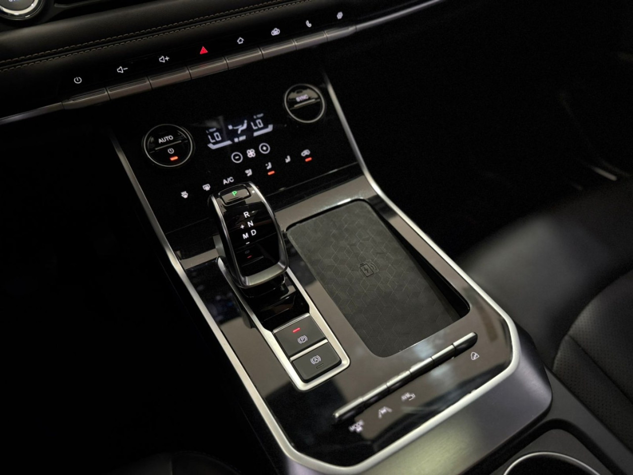 Tiggo 8 1.6 16V 4P TGDI TURBO TXS AUTOMÁTICO DCT