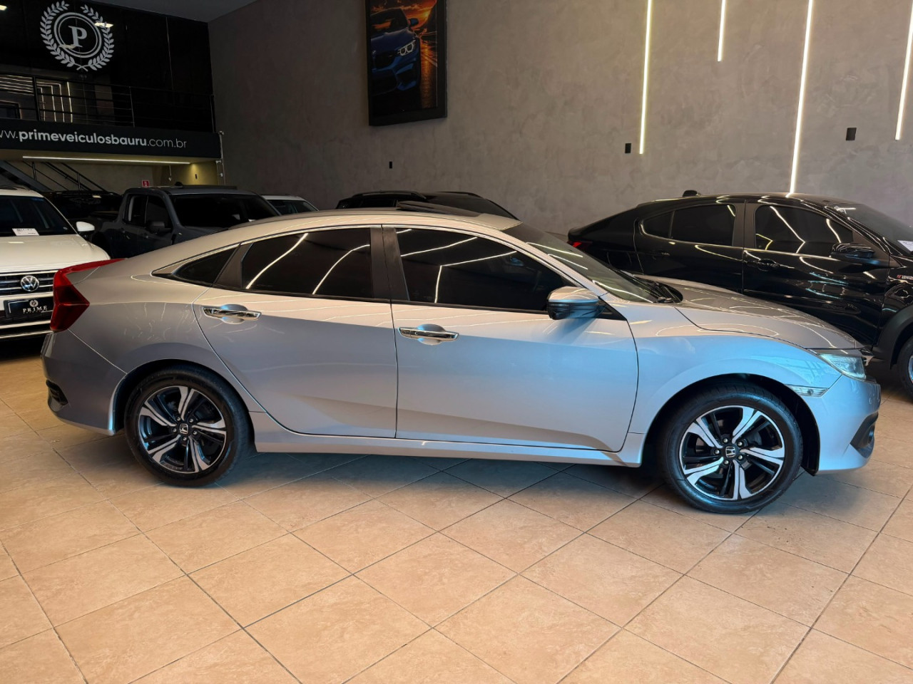 Civic 1.5 16V 4P TOURING TURBO AUTOMÁTICO CVT
