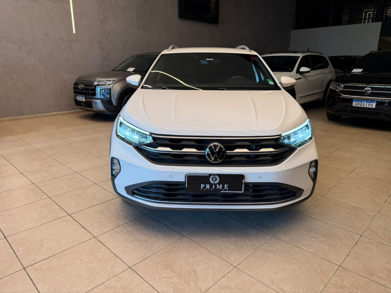 Nivus 1.0 4P FLEX 200 TSI HIGHLINE TURBO AUTOMÁTICO