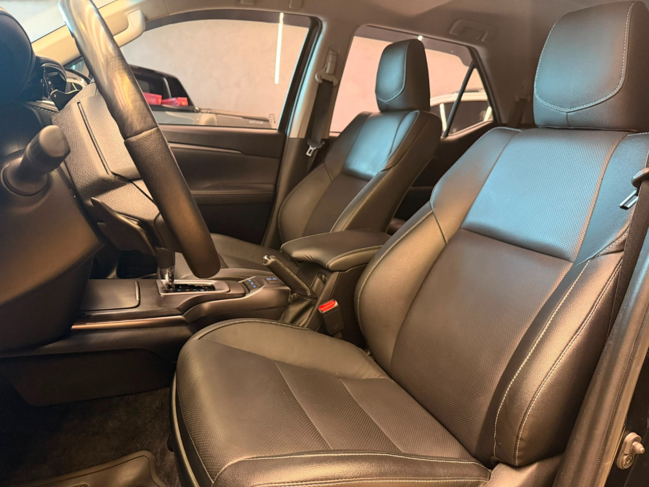 Hilux SW4 2.8 16V 4P SRX 4X4 7 LUGARES TURBO DIESEL AUTOMÁTICO