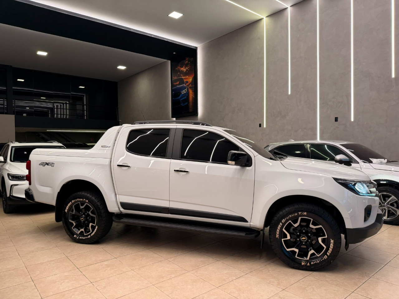 S10 2.8 12V HIGH COUNTRY CABINE DUPLA 4X4 TURBO DIESEL AUTOMÁTICO