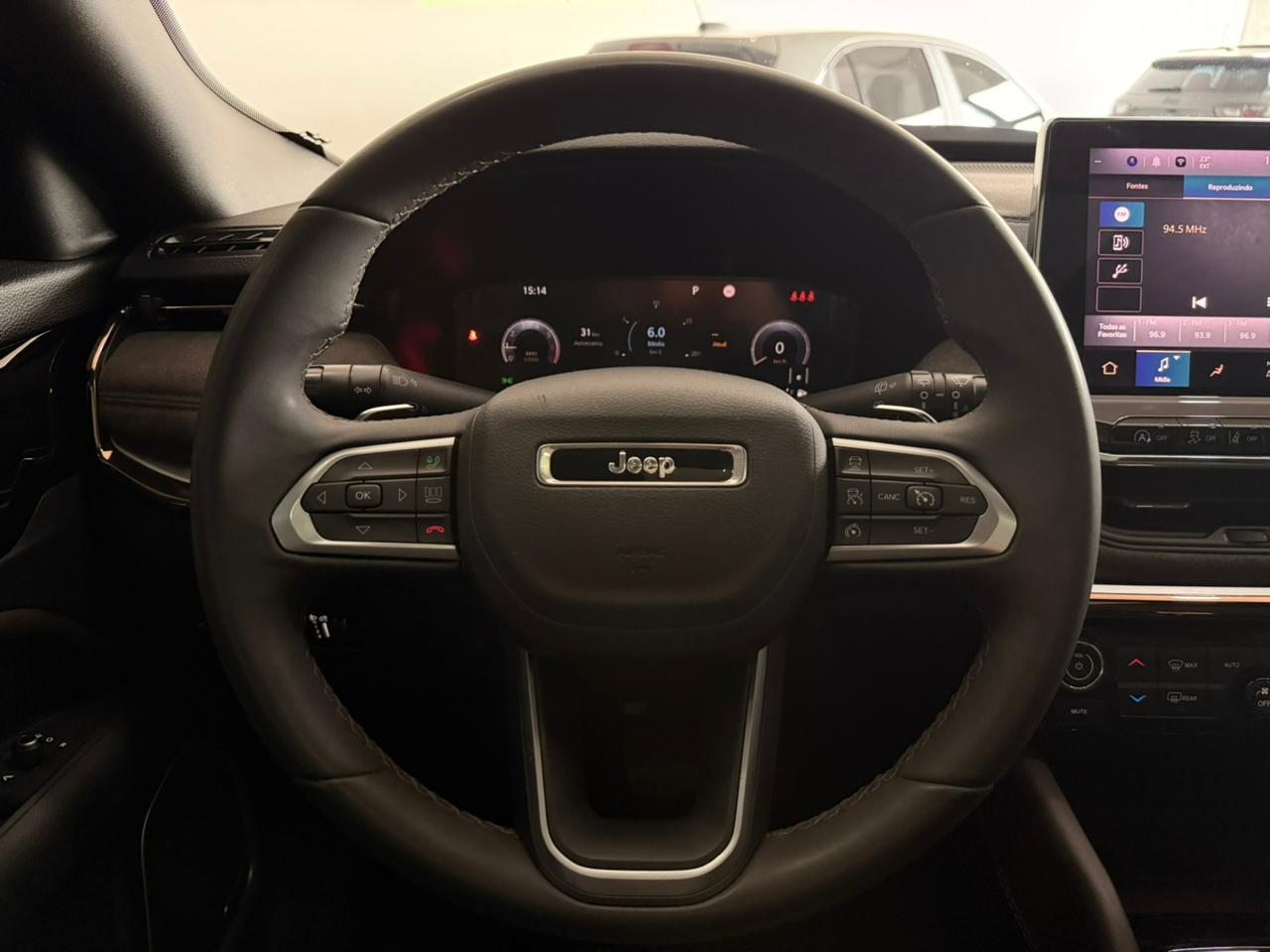 Commander 1.3 16V 4P FLEX T270 OVERLAND TURBO AUTOMÁTICO AT6