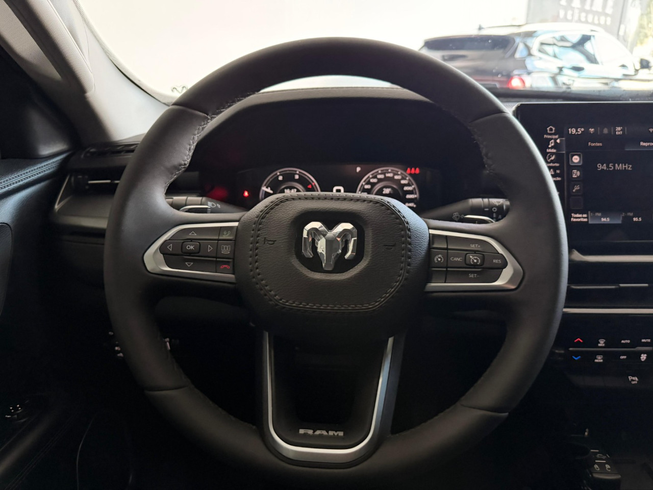 Rampage 2.2 4P BIGHORN TURBO DIESEL 4X4 AUTOMÁTICO