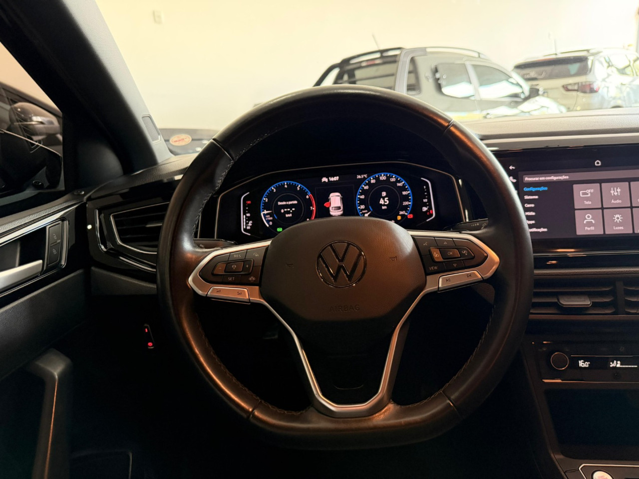 Nivus 1.0 4P FLEX 200 TSI HIGHLINE TURBO AUTOMÁTICO