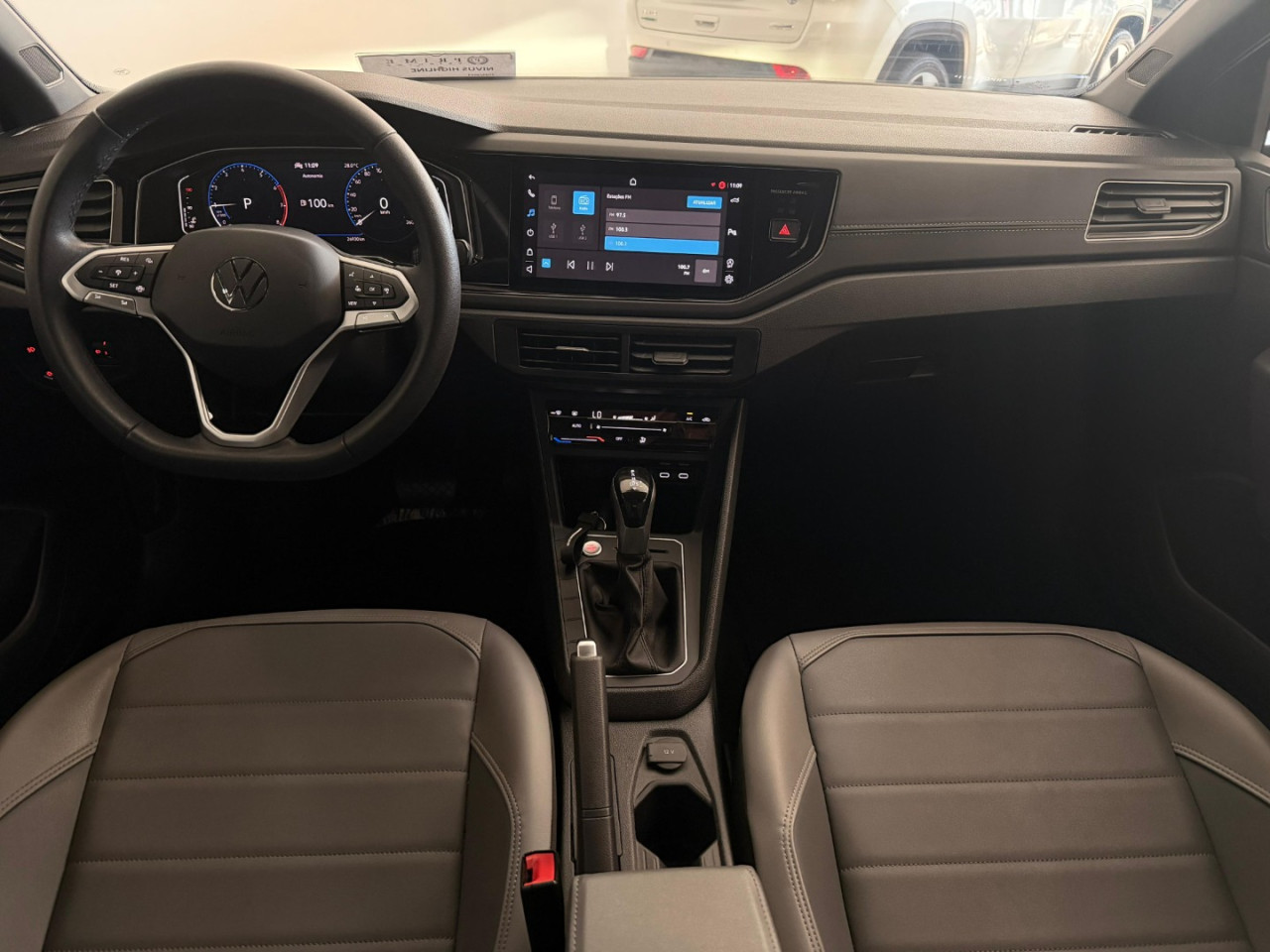 Nivus 1.0 4P FLEX 200 TSI HIGHLINE TURBO AUTOMÁTICO