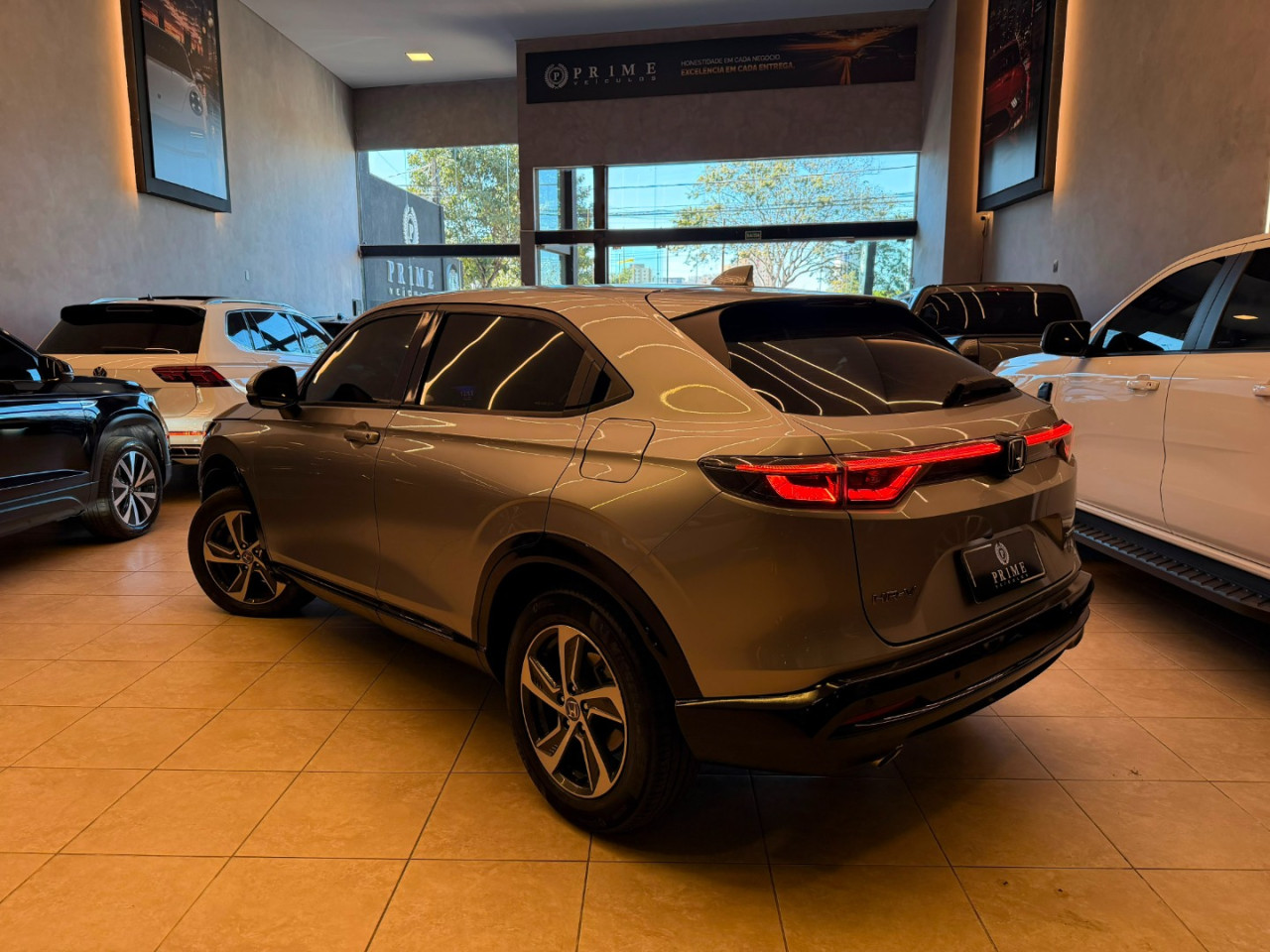 HR-V 1.5 16V 4P TOURING TURBO AUTOMÁTICO CVT