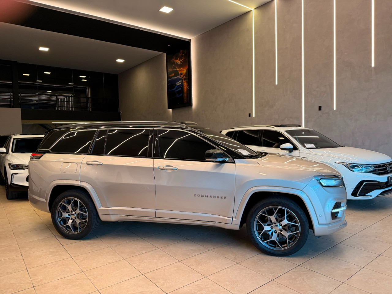 Commander 1.3 16V 4P FLEX T270 OVERLAND TURBO AUTOMÁTICO AT6