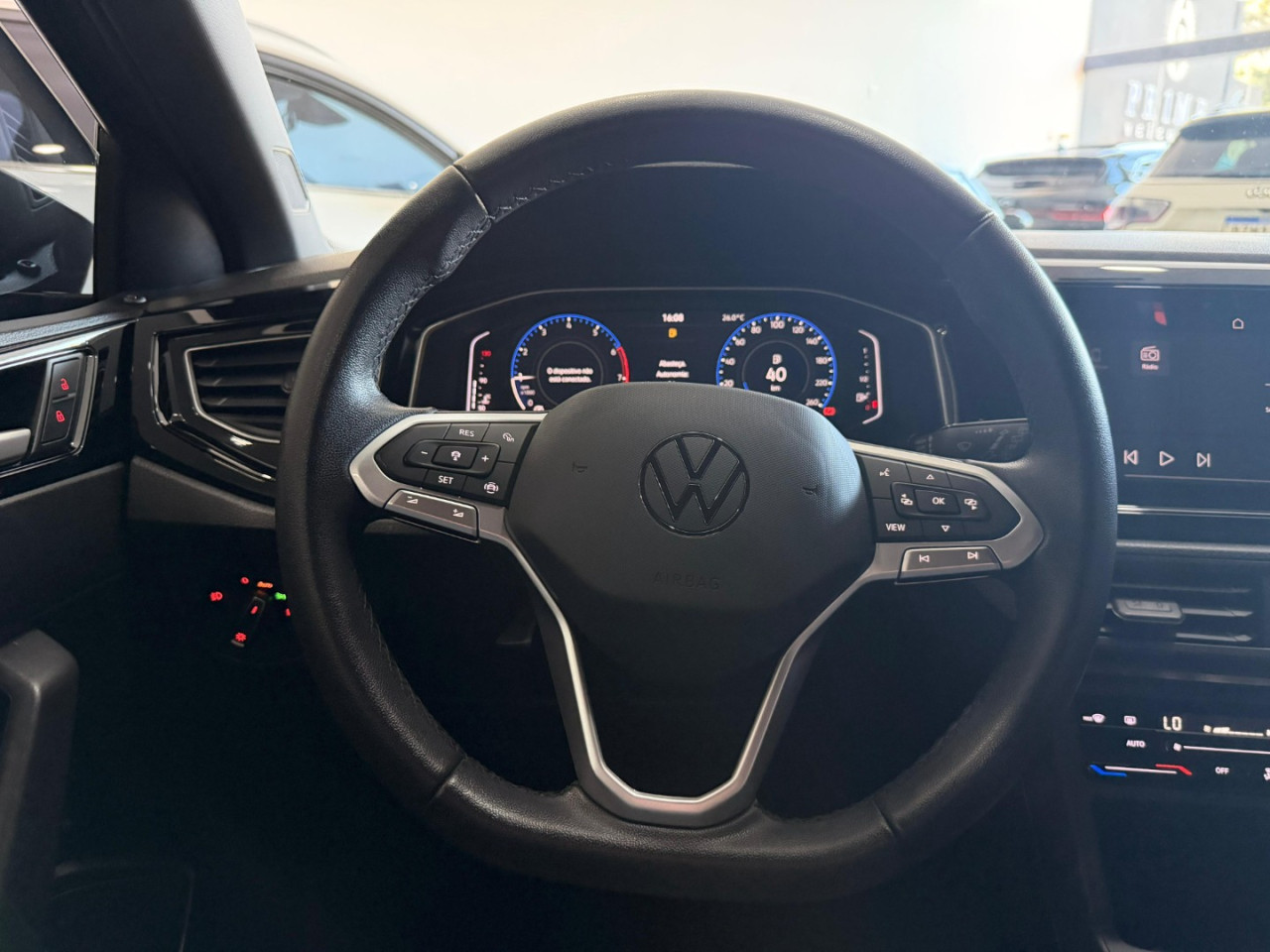 Nivus 1.0 4P FLEX 200 TSI HIGHLINE TURBO AUTOMÁTICO