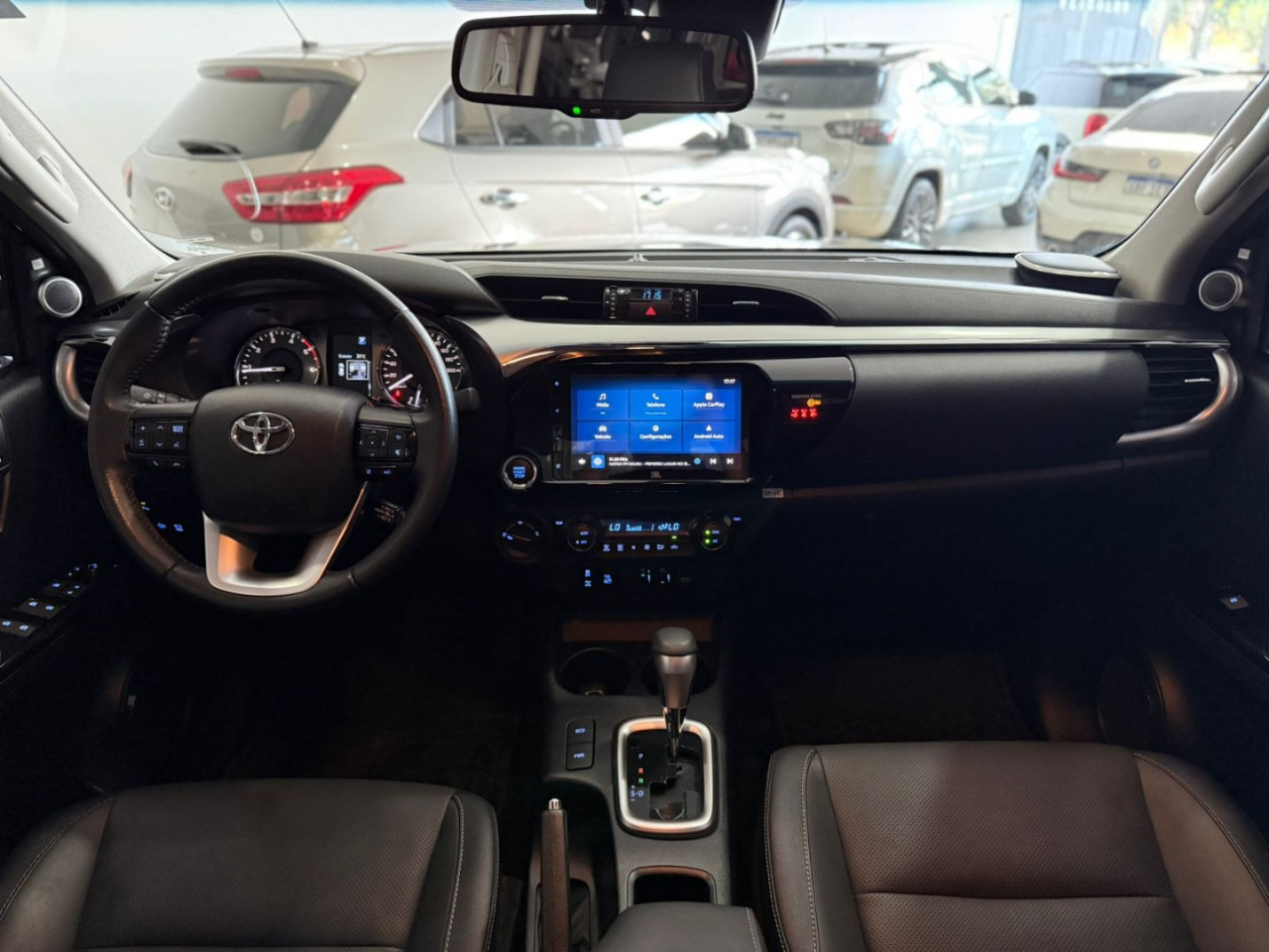 Hilux Caminhonete 2.8 16V SRX PLUS 4X4 TURBO DIESEL CABINE DUPLA AUTOMÁTICO