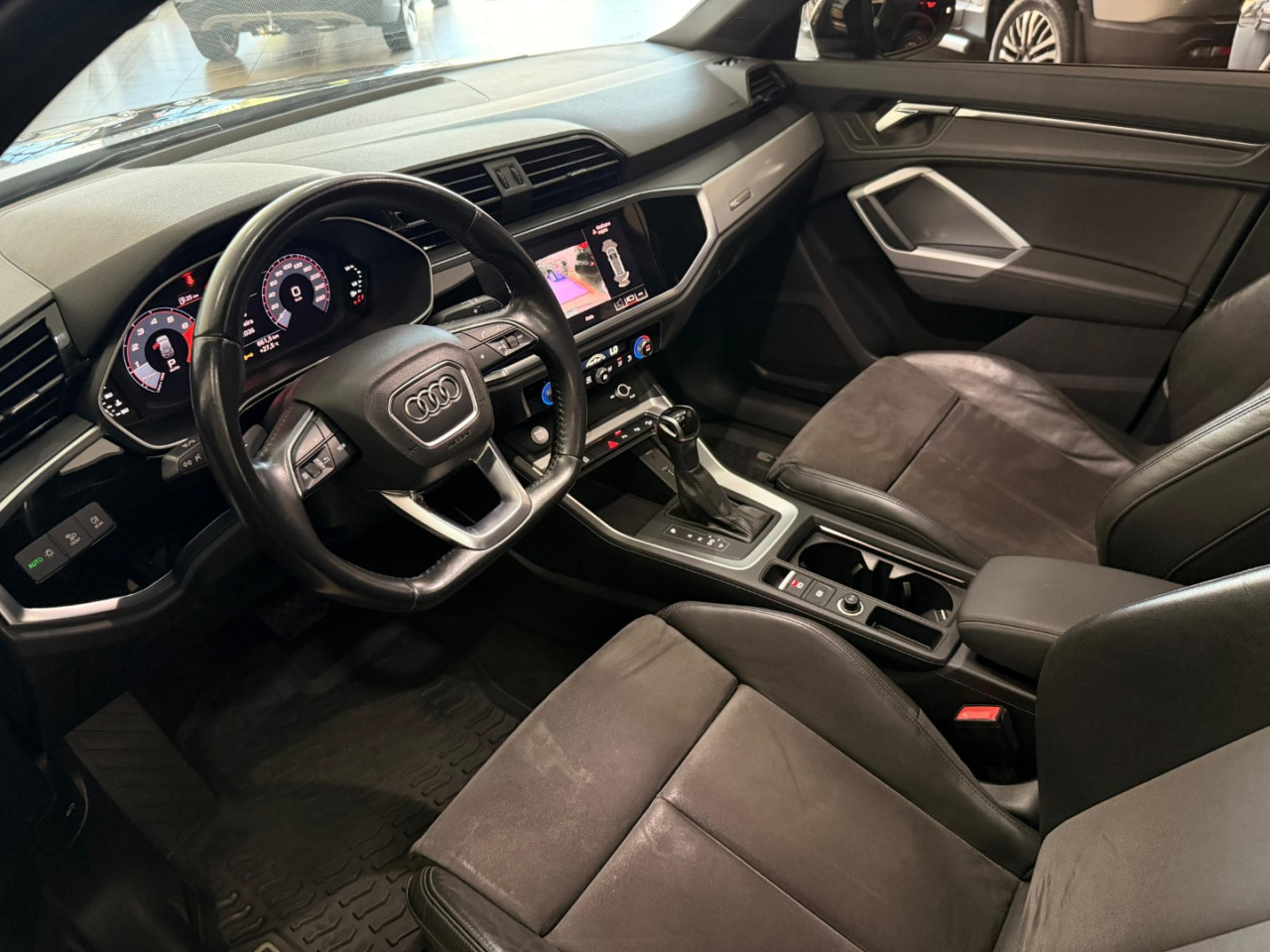 Q3 1.4 4P TFSI BLACK EDITION S-TRONIC AUTOMÁTICO