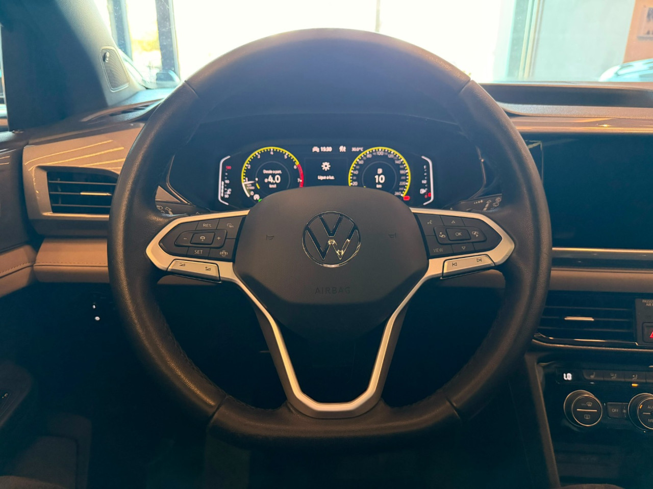 Taos 1.4 16V 4P FLEX 250 TSI HIGHLINE AUTOMÁTICO