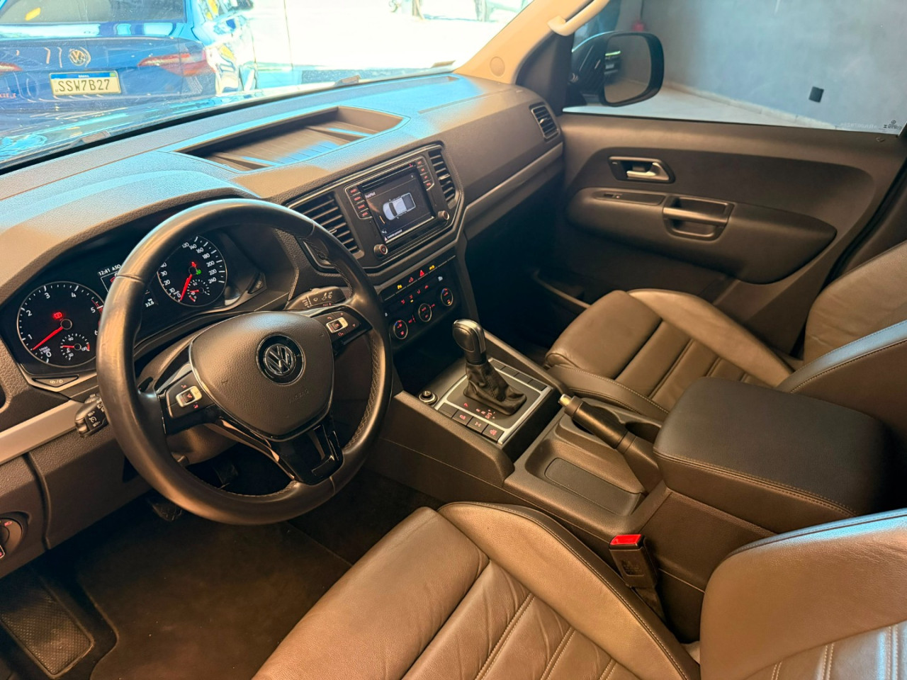 Amarok 3.0 V6 CABINE DUPLA HIGHLINE 4X4 TURBO INTERCOOLER AUTOMÁTICO