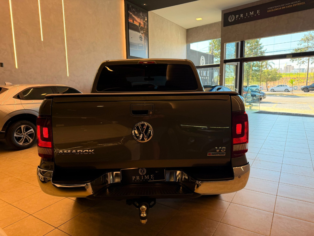 Amarok 3.0 V6 CABINE DUPLA HIGHLINE 4X4 TURBO INTERCOOLER AUTOMÁTICO
